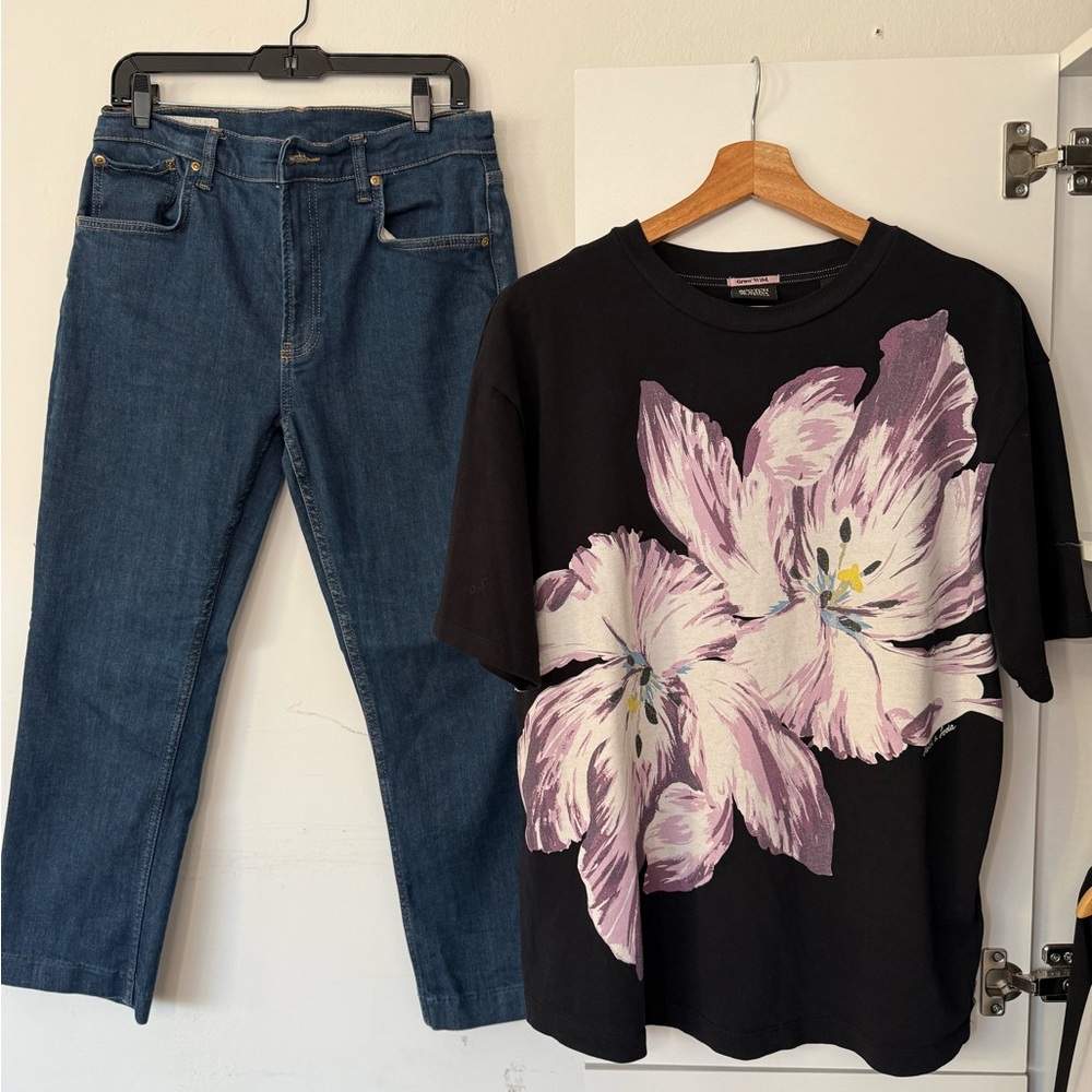 Sold as a set-Zara ankle Blue Jeans Scotch & Soda Black Crew Neck T-Shirt